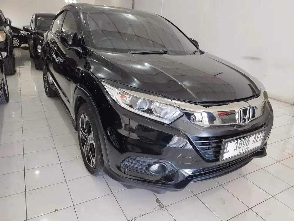 Honda HRV 1.5 E At 2020 Hitam