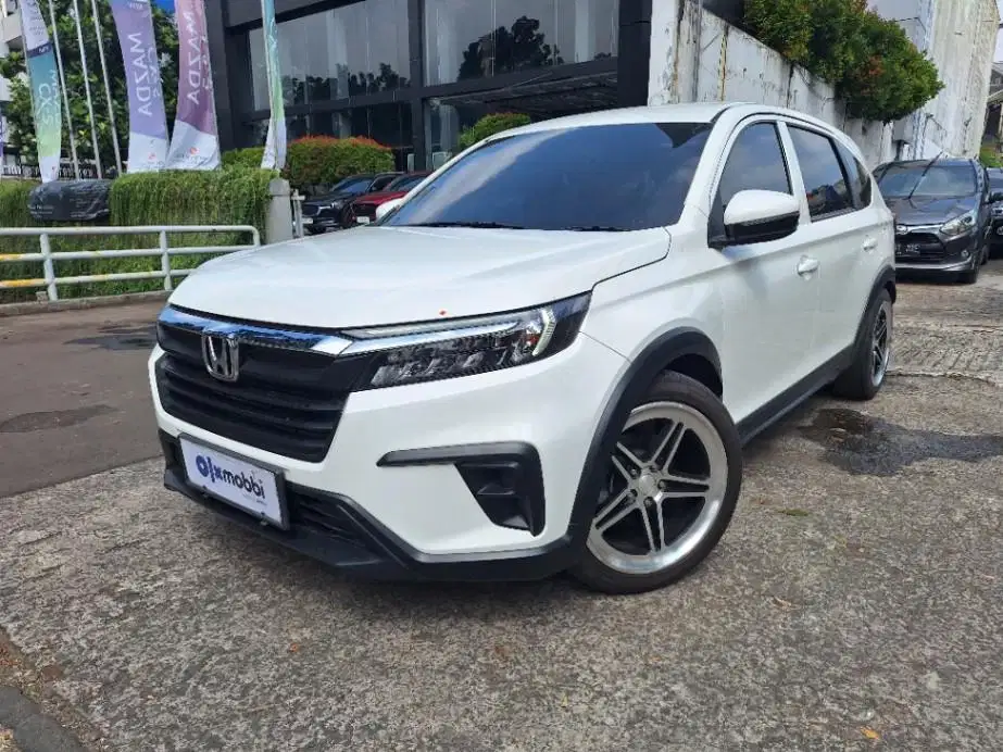LOW DP Honda BR-V 1.5 S Bensin-MT 2023 FBF