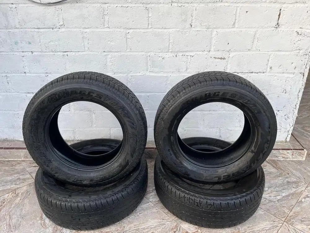 BAN BRIDGESTONE DUELLER HT 265/60 R18