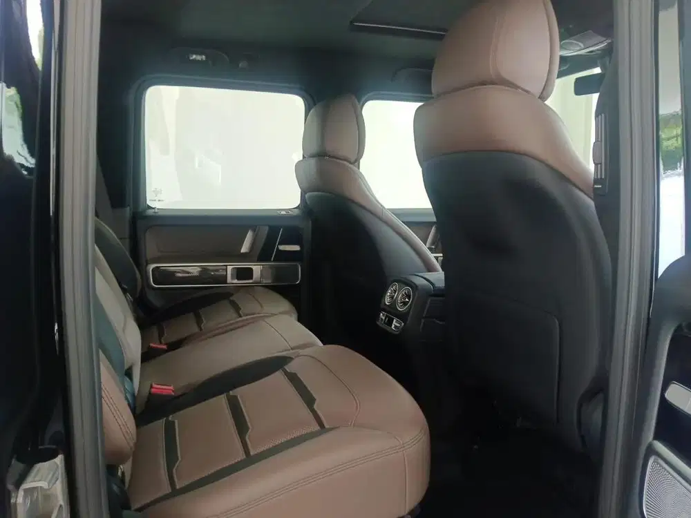 Mercedes Benz G63 AMG 2021. Pristine ATPM. KM 14.xxx slow going