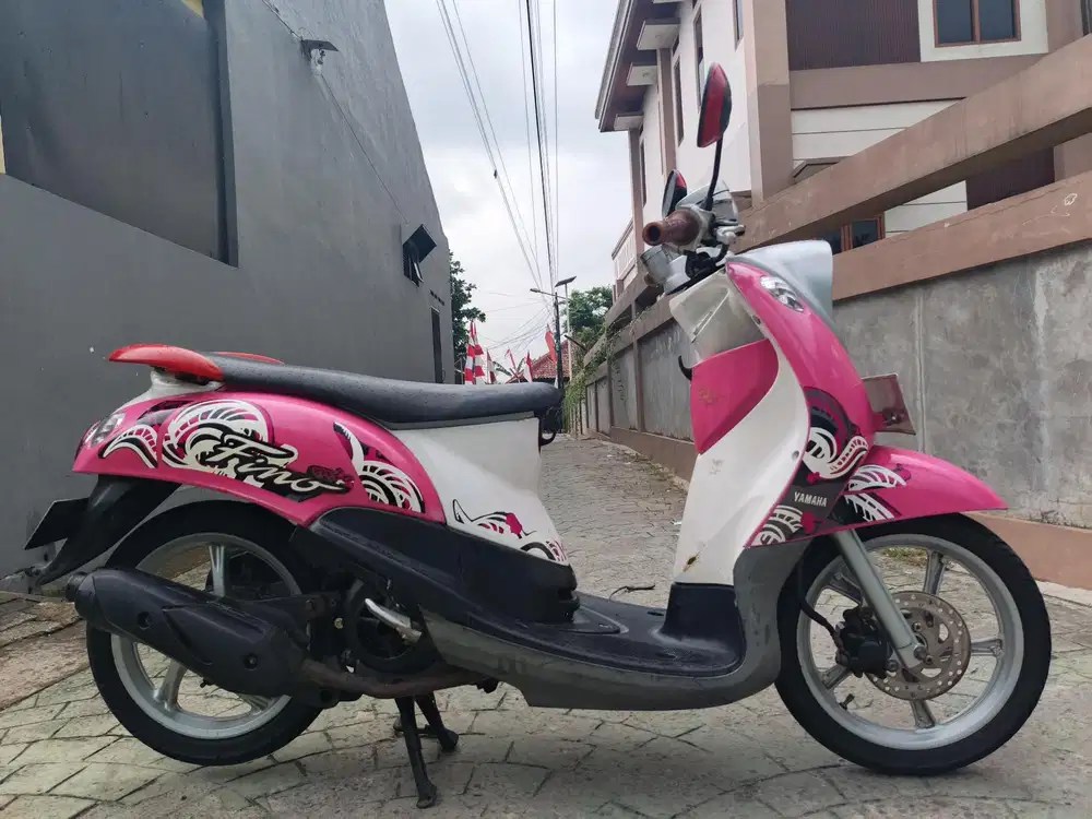 Yamaha Fino 2013 stater tokcer halus mulus terawat