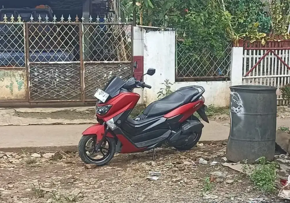 Yamaha Nmax N-max 2017 merah doff