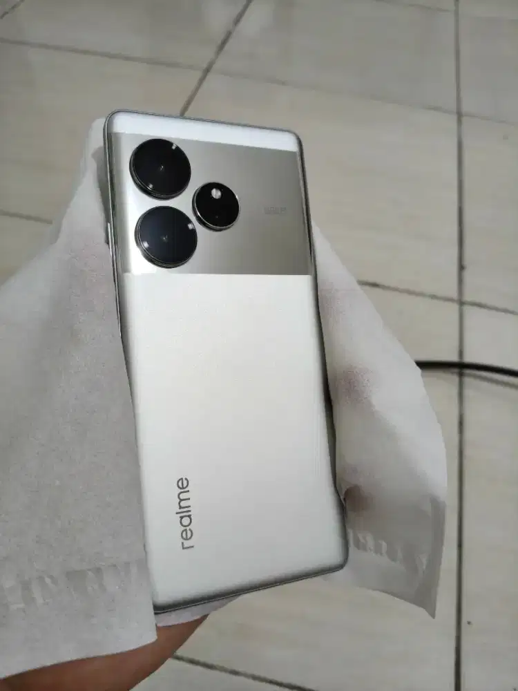 Realme GT 6 256GB