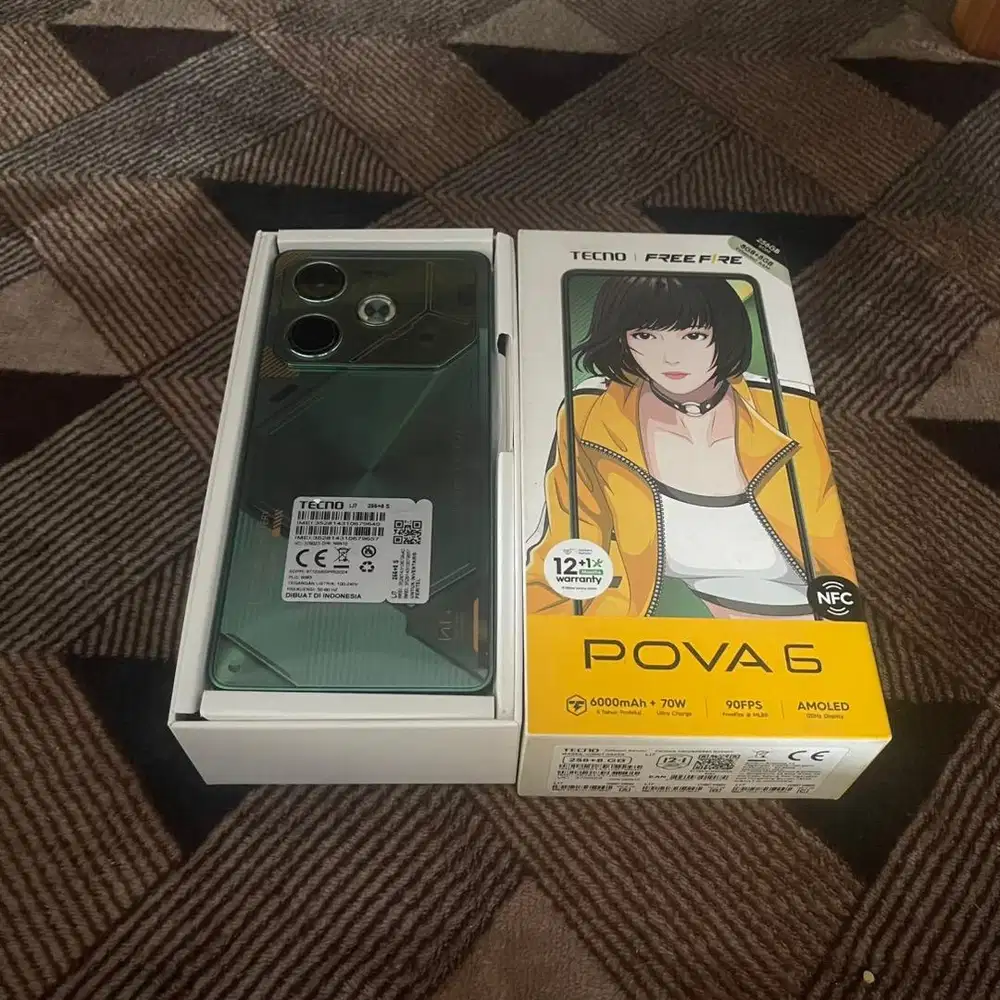 POVA 6 8/256 GB
