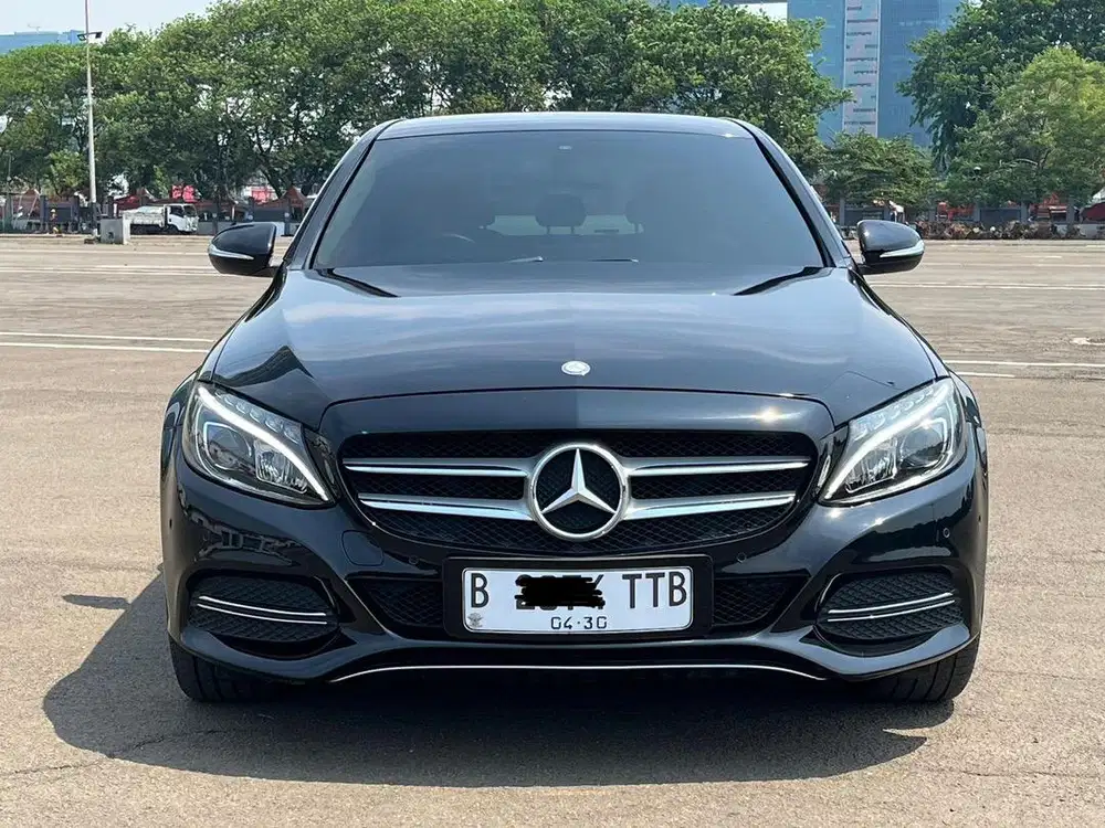 MERCEDES BENZ C200 AT 2014