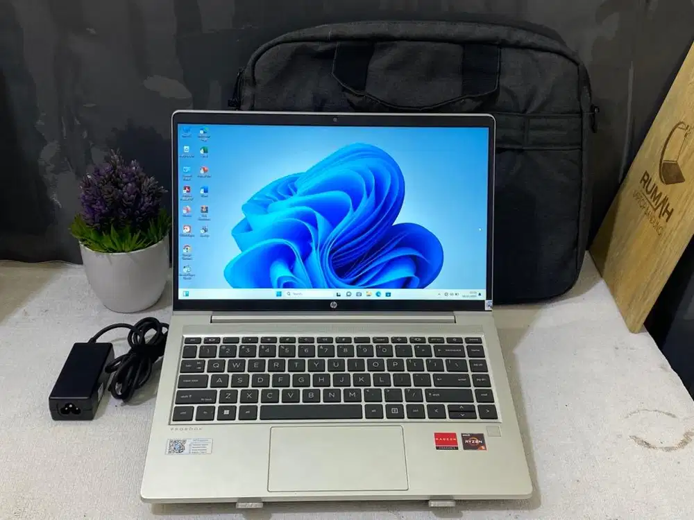 Mau Jual Hp ProBook 445 G8 Amd Ryzen 5-5600U Ram 8Gb Ssd 256Gb Mulus