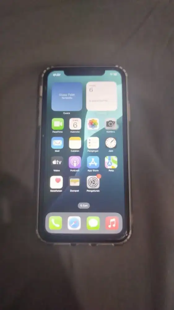 iPhone xr ram 128