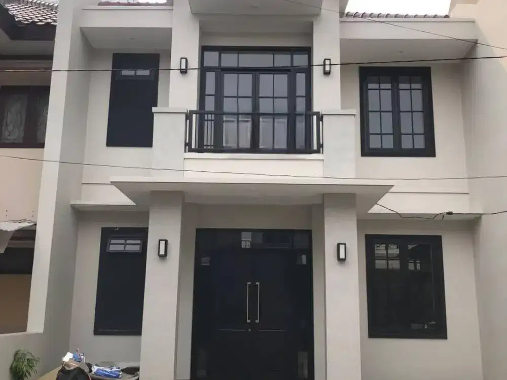 Dijual Cepat Rumah Cantik 2Lt Regency Kuda Dua Semi Furnish