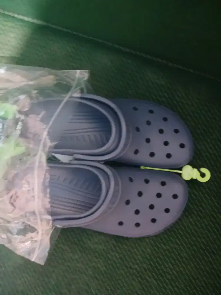 jual cepat crocs classic navy ori