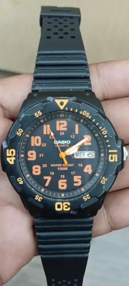 casio mrw - 200h