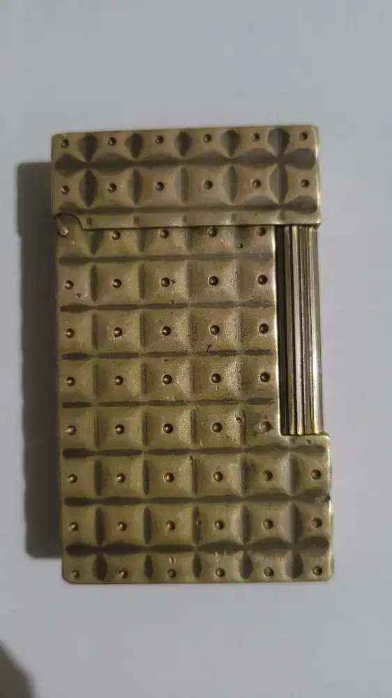 Korek st duppont original line 2 masih berfungsi baik