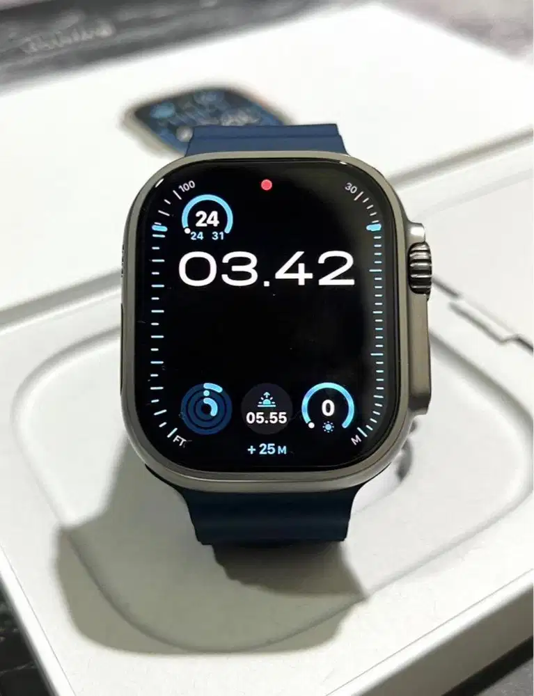 Apple Watch Ultra 2 49mm Titanium Ex IBox