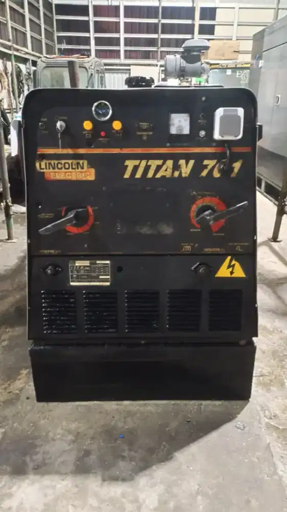 Lincoln titan 701 Mesin Las
