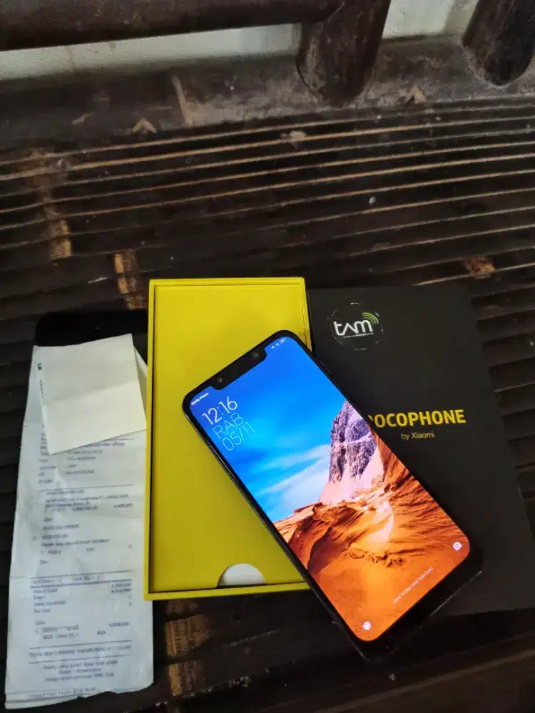 Pocophone F1 6/128