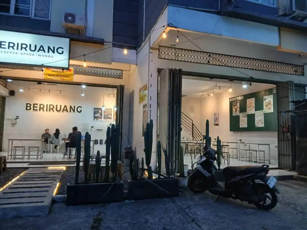 Dikontrakan 2 Ruko 2 Lantai