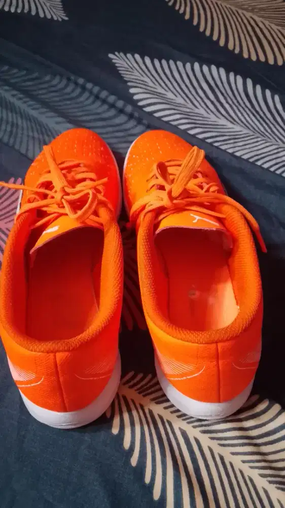 Sepatu Futsal Puma Ultra Play It ORI ukuran 40