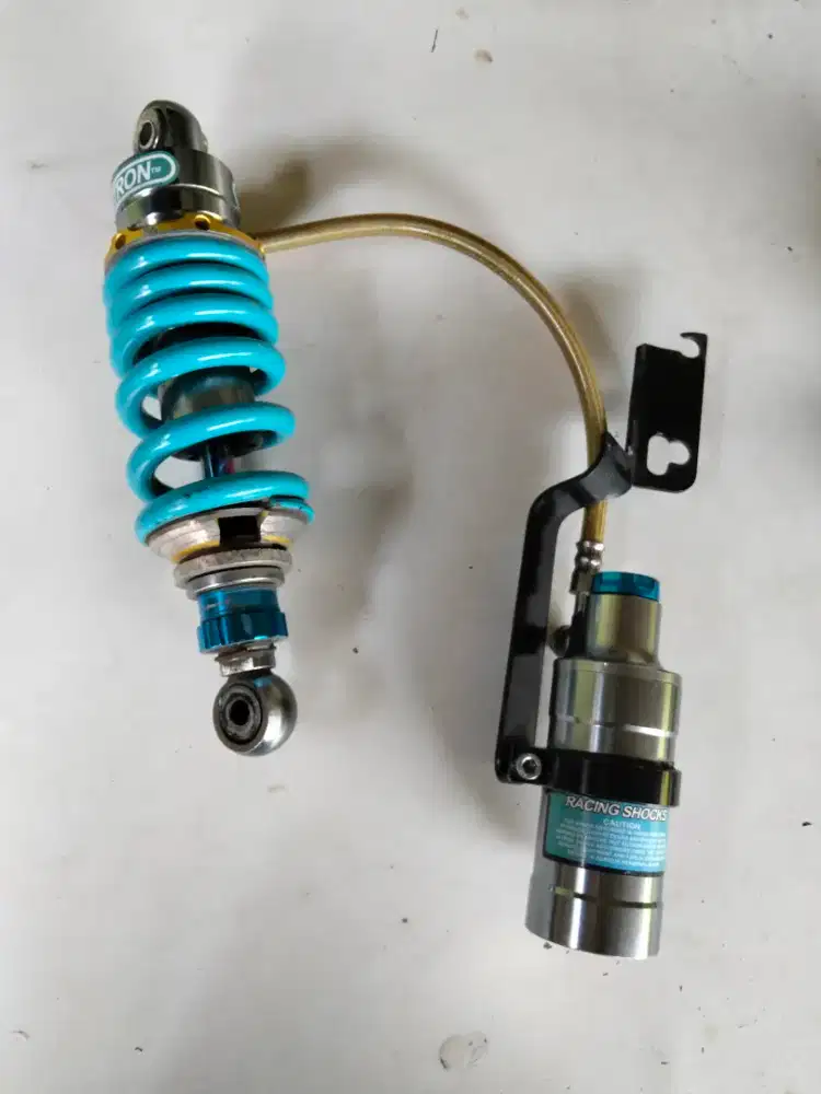 Shock satria 2tak hiu ru