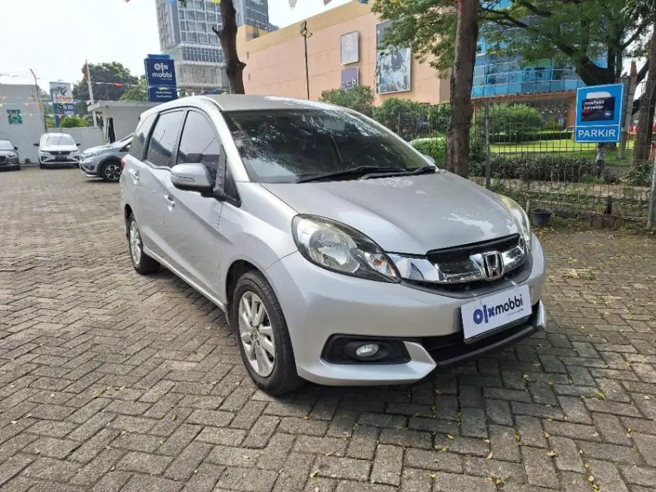 LOW DP Honda Mobilio 1.5 E Bensin-MT 2014 BIJ