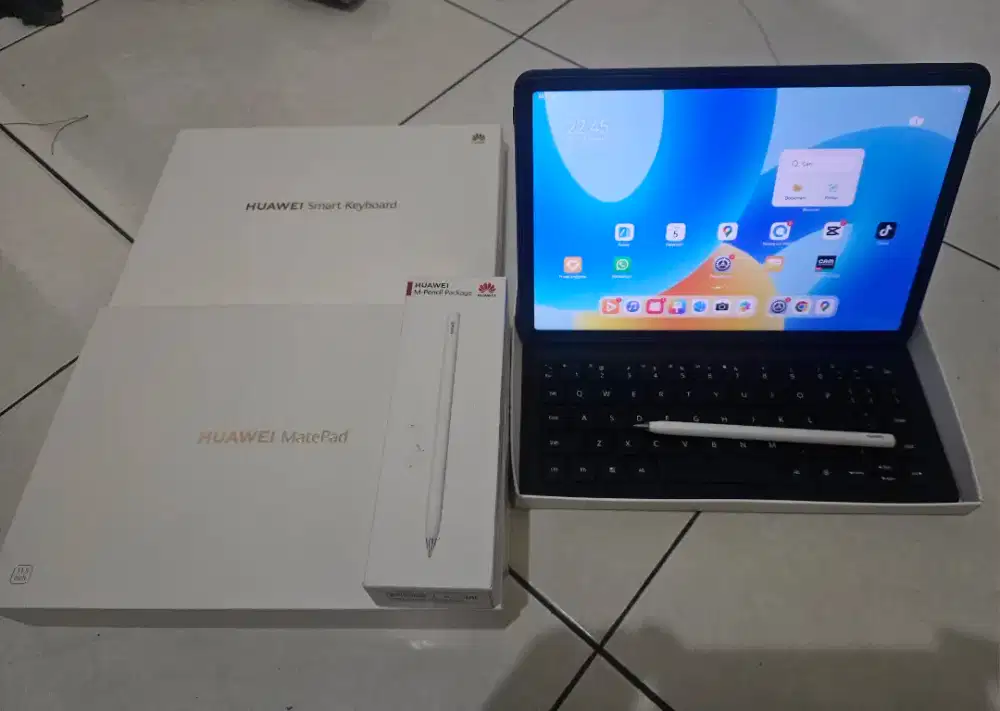 Huawei Matepad 11.5 Fullset Mulus Plus Pen dan Keyboard Original