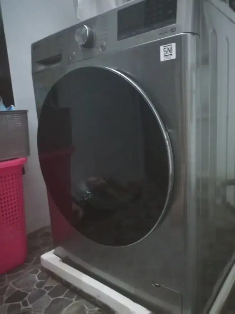 Mesin cuci LG 8,5 mulus