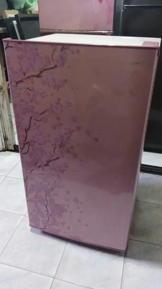 Sharp motif bunga normal