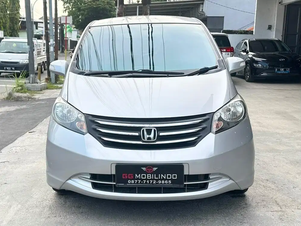 Honda Freed 1.5 E PSD Automatic Th 2011