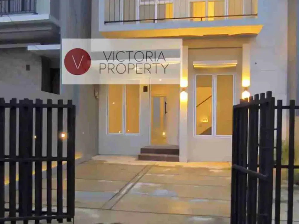 Rumah bagus siap huni Di Bukit Golf Cibubur