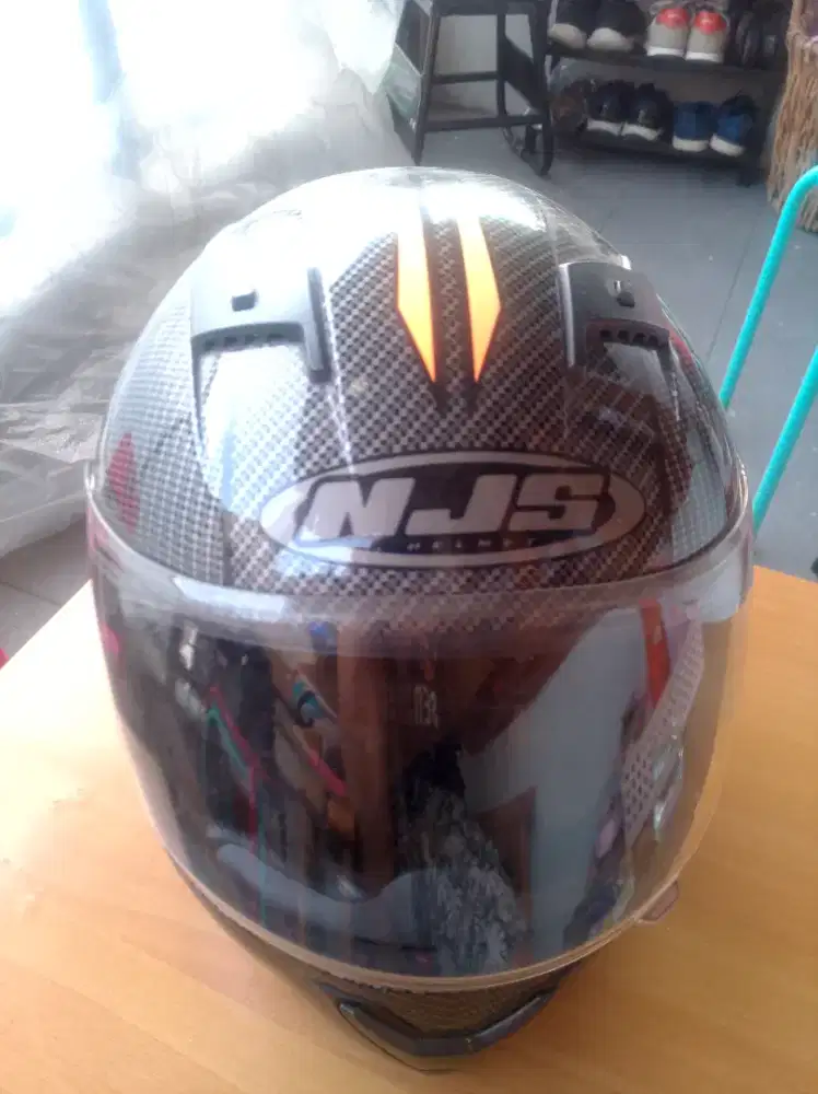 Helm NJS Carbon Full face + 2kaca bening & Hitam size L