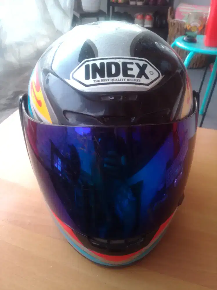 Helm Index full face Size L kaca masih bagus layak pakai