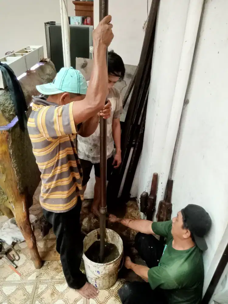 Jasa Bor Sumur Rumah tangga,servis pompa air segala merek bergaransi.