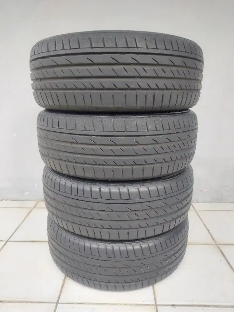 BAN MOBIL BEKAS LAUFENN S FIT EQ 185/55/15