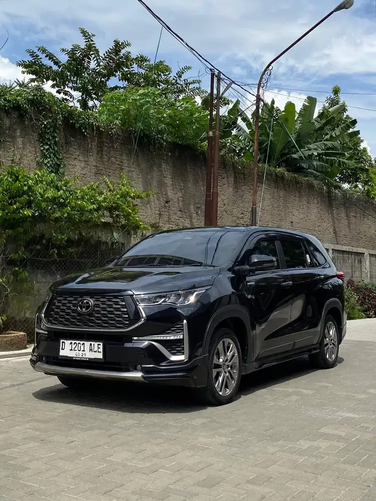 INNOVA ZENIX Q HYBRID MODELISTA KM 7RB