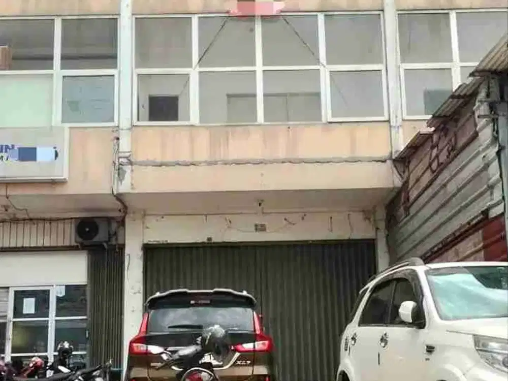 Ruko Ramai !! 3 Lantai Jl Raya Bogor Cimanggis Depok Disewakan