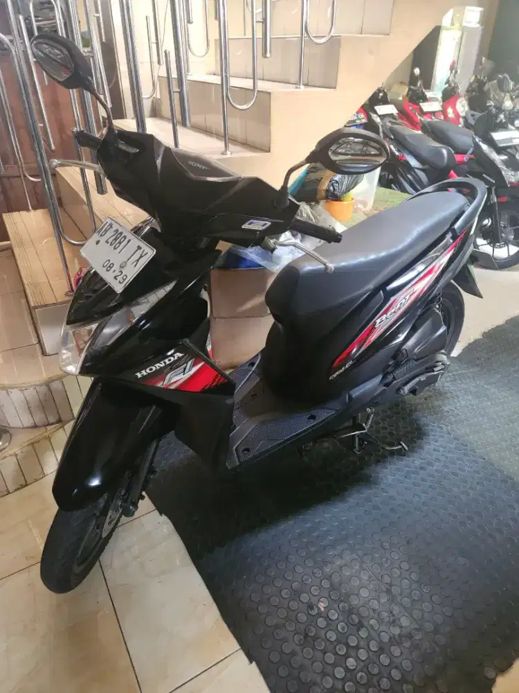 Beat f1 injeksi hitam 2014 Gbm