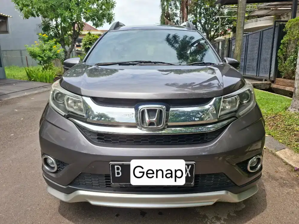 Honda BRV E Prestige A/T 2016 Tgn 1 Pakaian Sendiri Bgs Gress Spt Baru