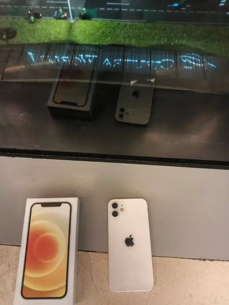 Iphone 12 128gb putih terjmin baru