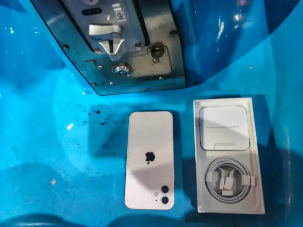 Iphone 12 128gb sukses baru