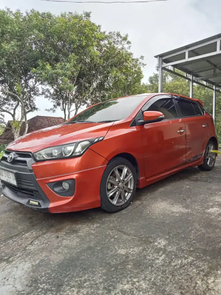 Jual yaris trdsportivo 2015