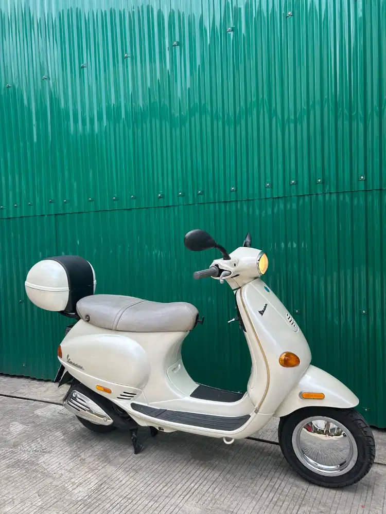 PIAGGIO VESPA ET4