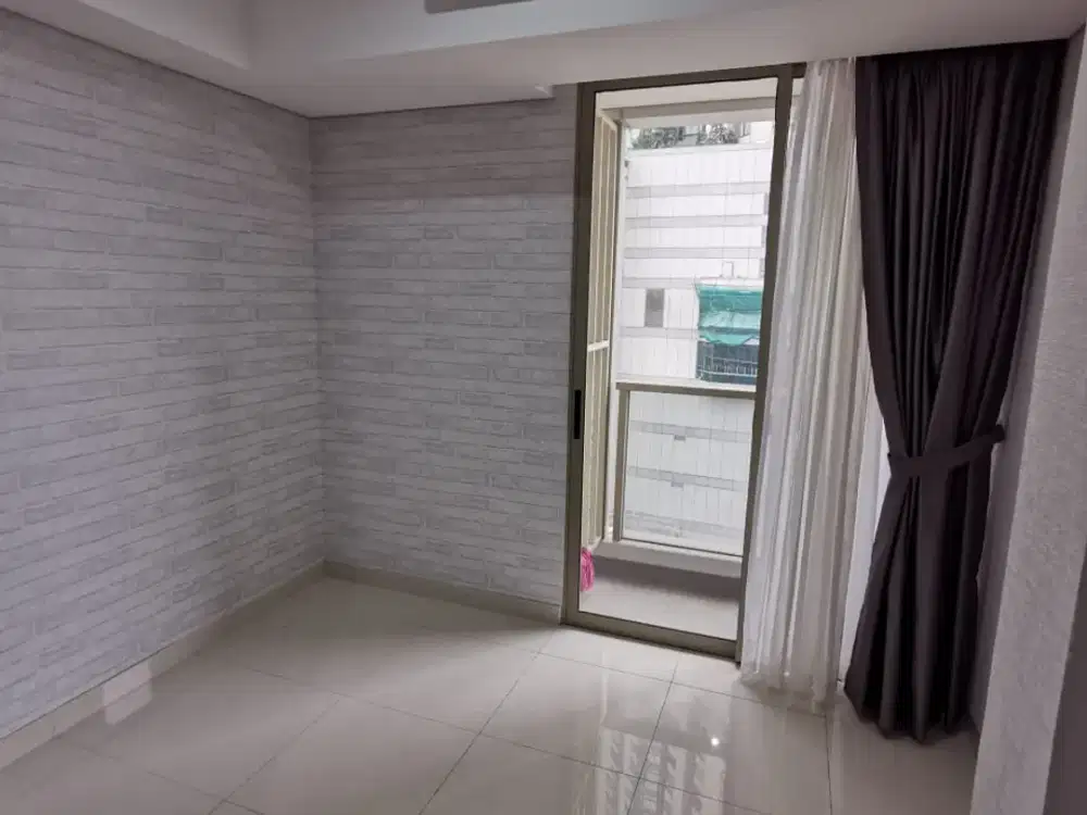 Sewa Apartemen Taman Anggrek Residence - tipe STUDIO, Semi Furnished, Murah