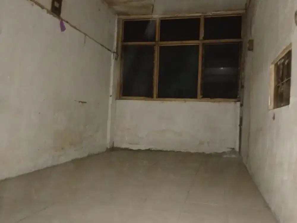 DIJUAL MURAH GUDANG 96/288 DI PEJAGALAN JAKBAR