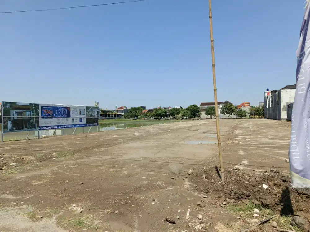 Promo Rumah Baru Exclusive Solo Colomadu 2 Lantai dekat UMS