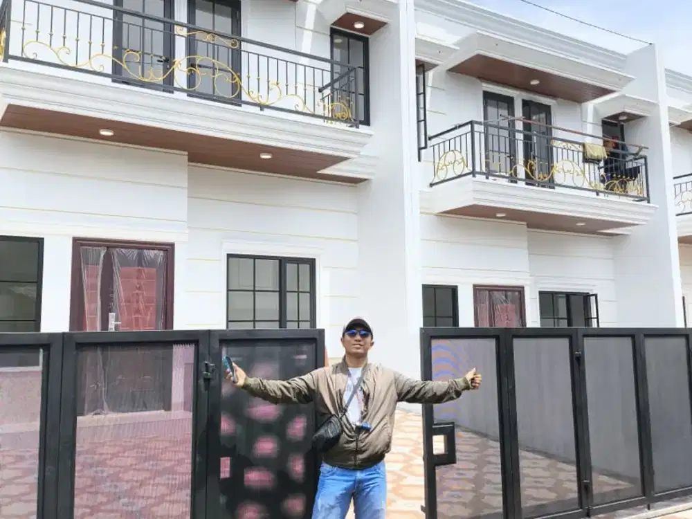 Dijual Rumah Mewah 2 Lantai Siap Huni Tanah Lega Lokasi Dekat RS Karunia Asih Jatiwaringin