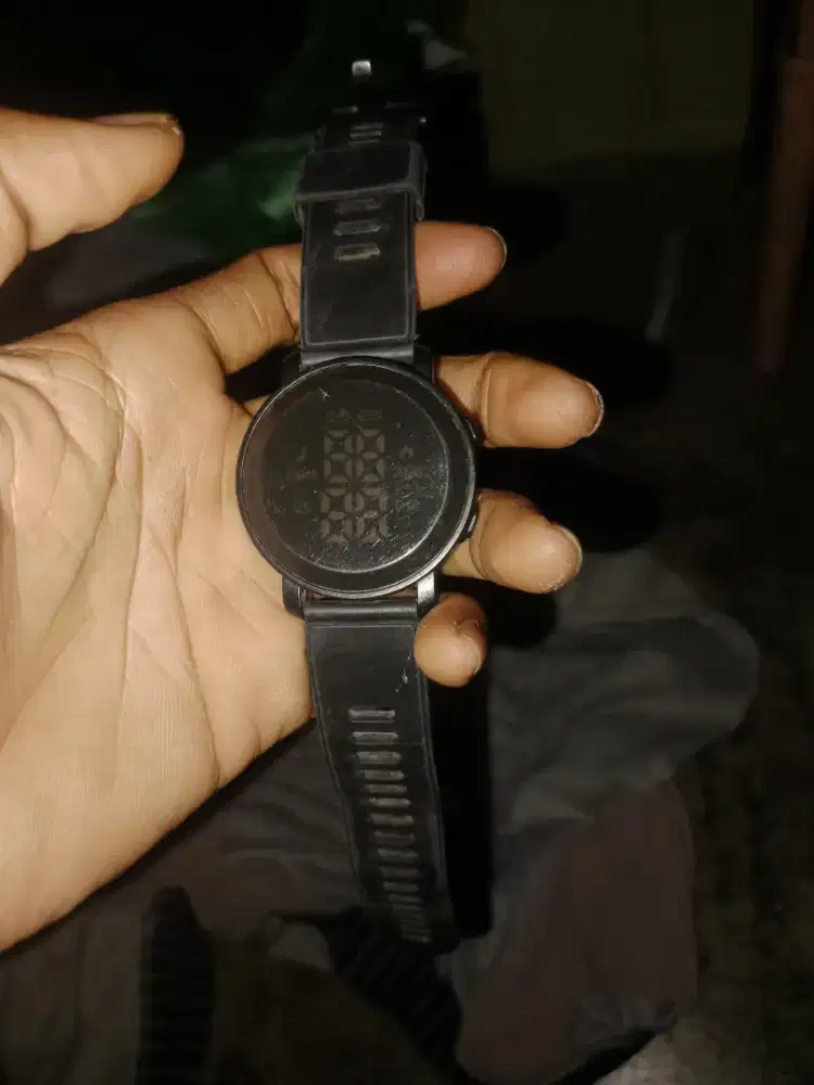 Jam tangan pria