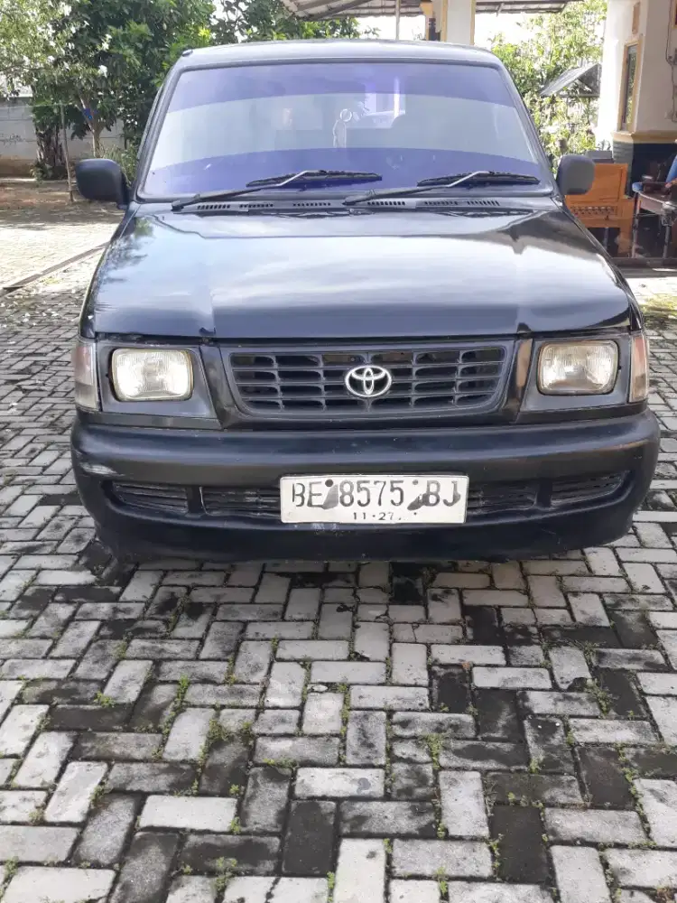 Toyota pick up th 2005