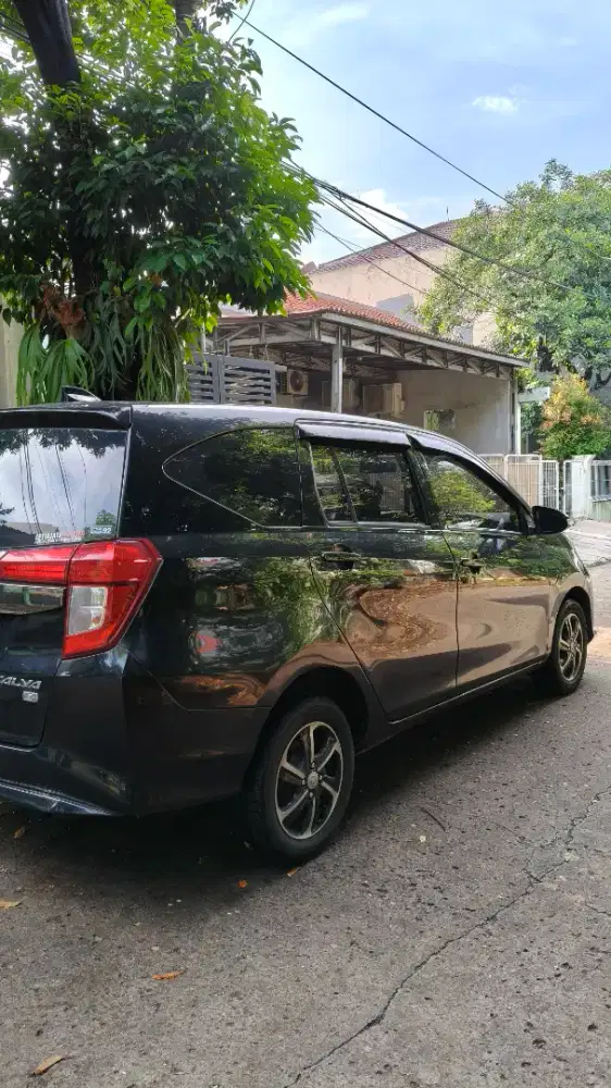 Dijual Mobil Calya 2023