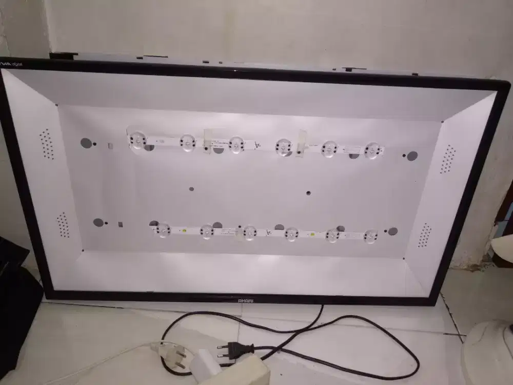 Jual Led Akari 32 Inch Diva Sudah Digital Layar pecah