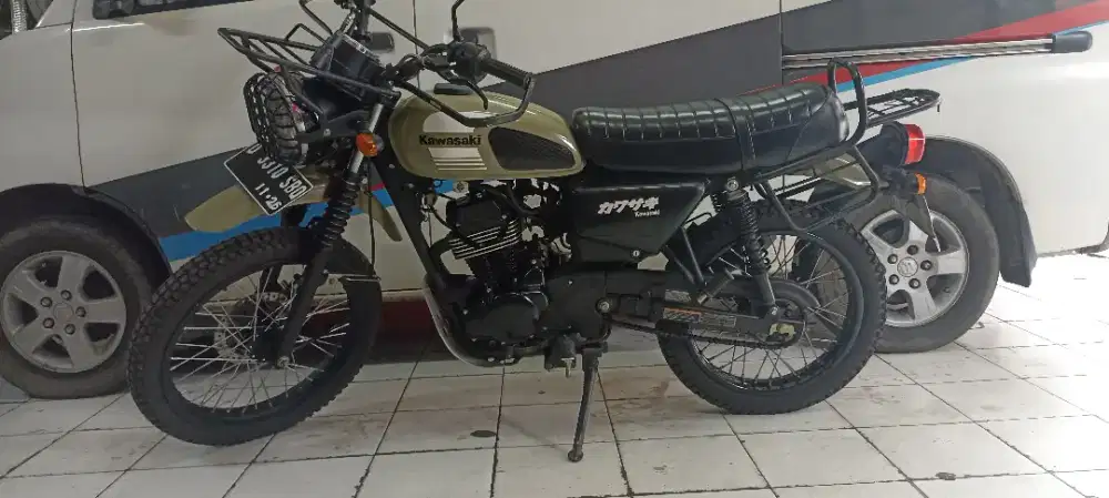 W175 tr  2020 istimewa