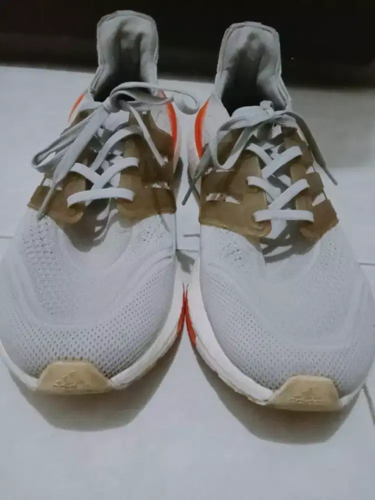 Sepatu Adidas Ultraboost