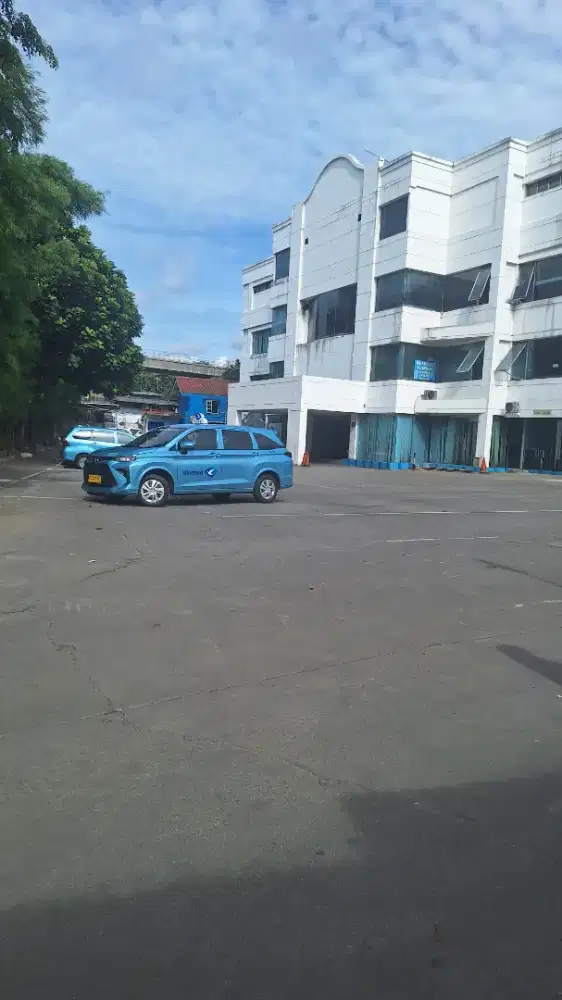 LOWONGAN SUPIR LOGISTIK